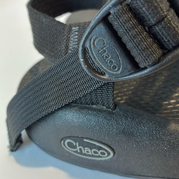 Chaco‘s ZX/2 sandals
Vibram  sole
Women’s size 8